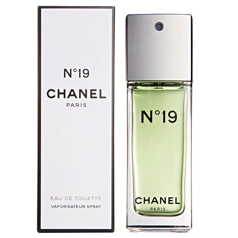 n.19 di chanel|Chanel no 19 perfume.